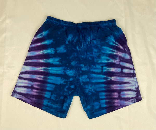 Men’s/Unisex Blue Purple Tie-Dyed Shorts, M (32)