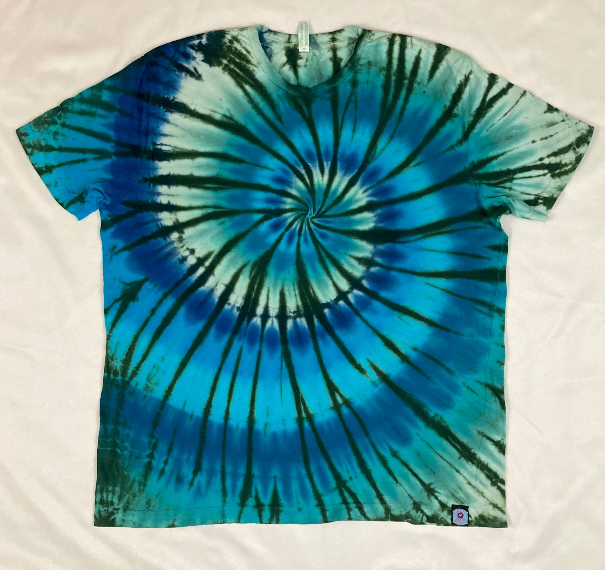 Adult Blue/Green Spiral Tie-Dyed Tee, 2XL