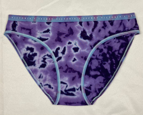 Women's Purple Victoria's Secret Tie-Dyed Panties, L