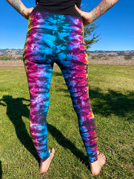 Women's Rainbow/Black Crush Tie-Dyed Leggings, S